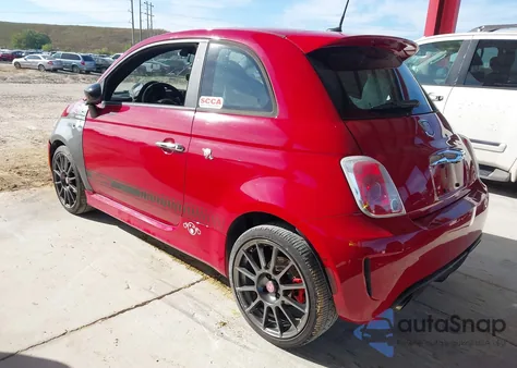 2013 Fiat 500 Abarth z USA, uszkodzony, nr VIN 3C3CFFFH7DT648878